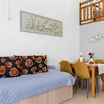 Lejlighedshotel Haraki Sand Beach