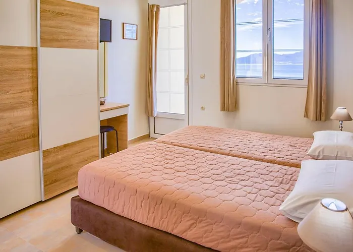 Hotel apartamentowy Haraki Sand Beach