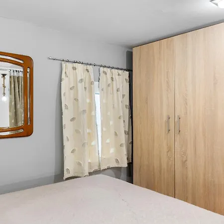 Haraki Sand Beach Aparthotel 4*