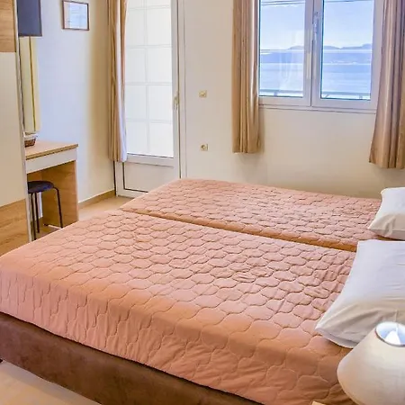 Haraki Sand Beach Aparthotel