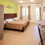 Apartahotel Haraki Sand Beach Charaki