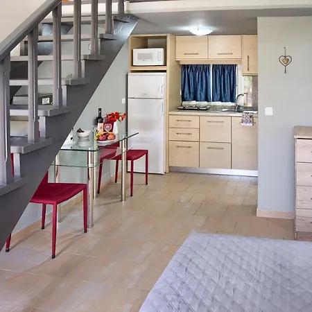 Haraki Sand Beach 4*