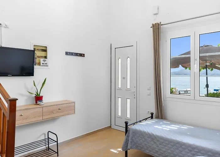 Haraki Sand Beach 4* 하라키