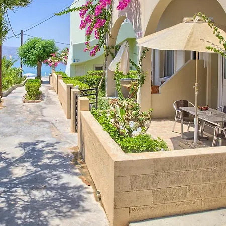 Ξενοδοχείο με διαμερίσματα Haraki Sand Beach Χαράκι