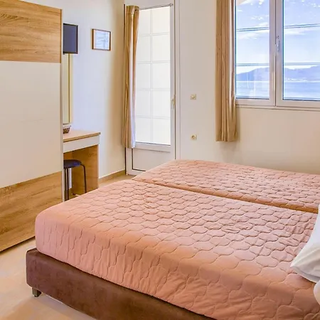 Aparthotel Haraki Sand Beach