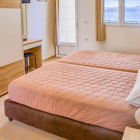 Haraki Sand Beach Aparthotel 4*