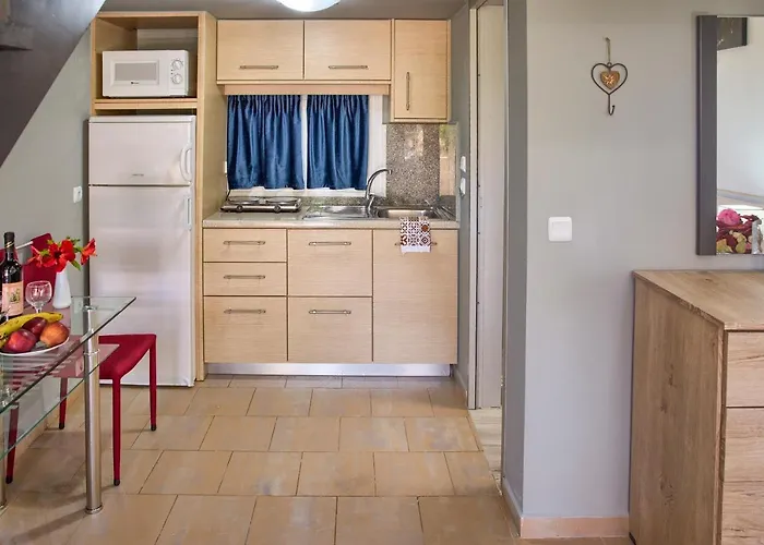 Haraki Sand Beach Apart-hotel