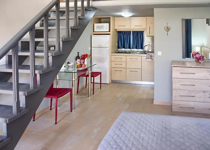 Haraki Sand Beach 4*