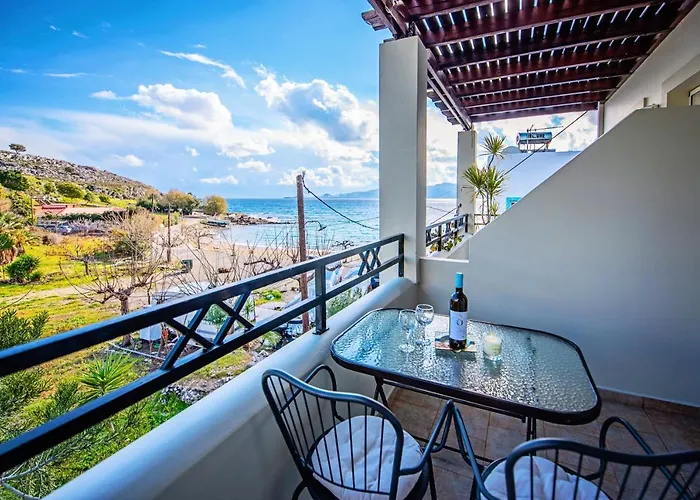 Haraki Sand Beach Aparthotel 4*