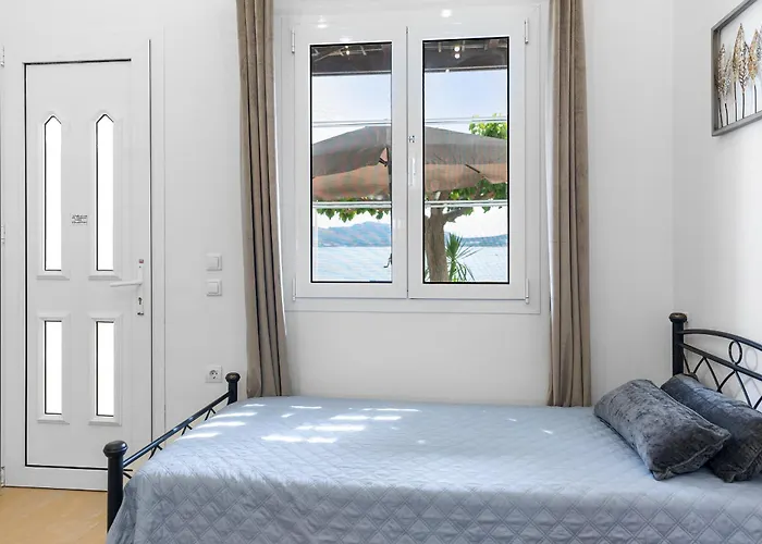 Haraki Sand Beach 4*